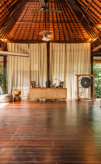 Sukhavati Ayurvedic Retreat open-air yoga pavilion morning session, Mengwi Bali